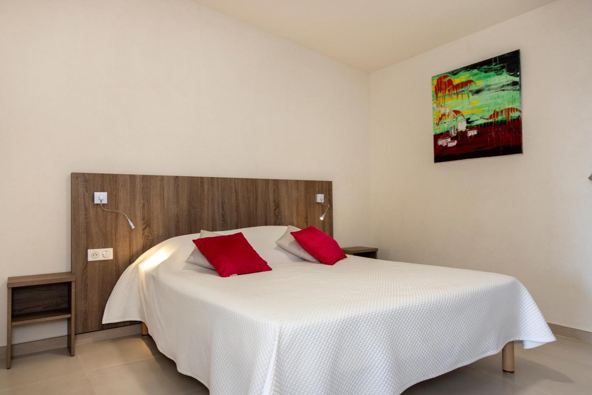 Hotel Et Residence Ta Kladia - Omigna การ์แฌส ภายนอก รูปภาพ