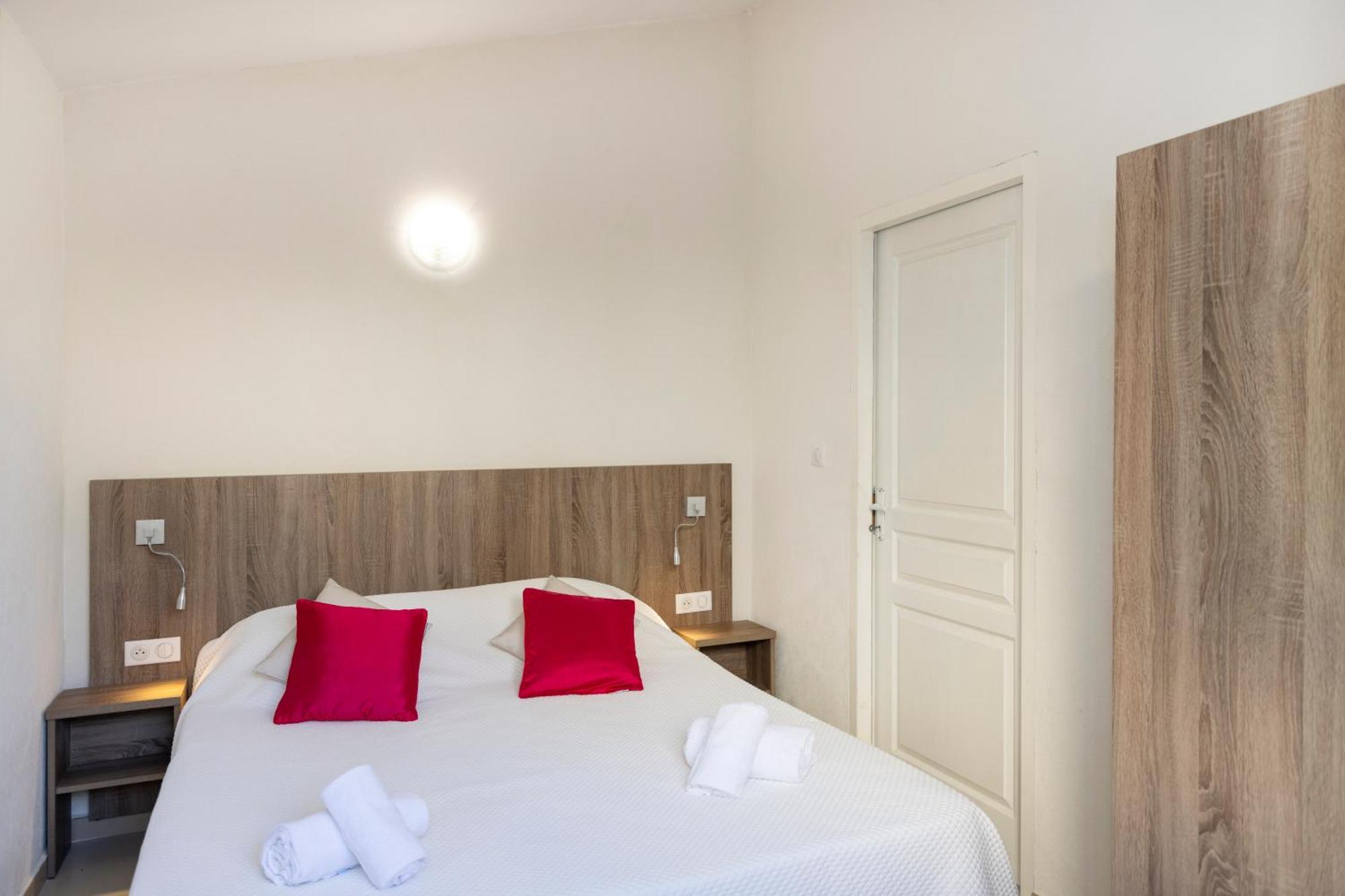 Hotel Et Residence Ta Kladia - Omigna การ์แฌส ภายนอก รูปภาพ